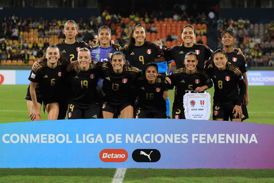 La formación de la selección peruana La formación de la selección peruana