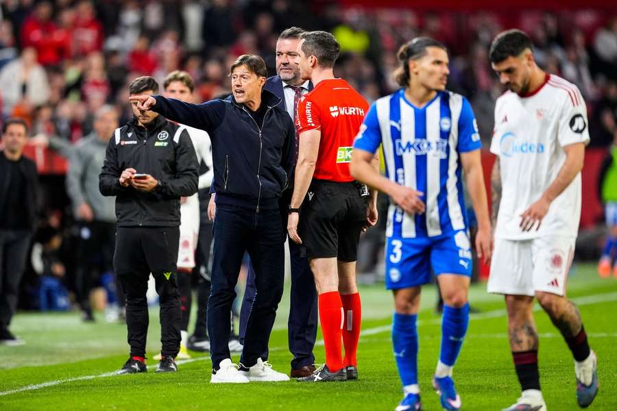 Matías Almeyda a fost suspendat șapte etape