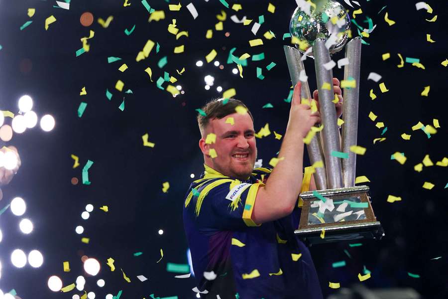 O inglês Littler assina contrato de patrocínio de 27 milhões de euros