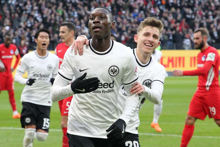Randal Kolo Muani fait le bonheur de l'Eintracht Francfort.