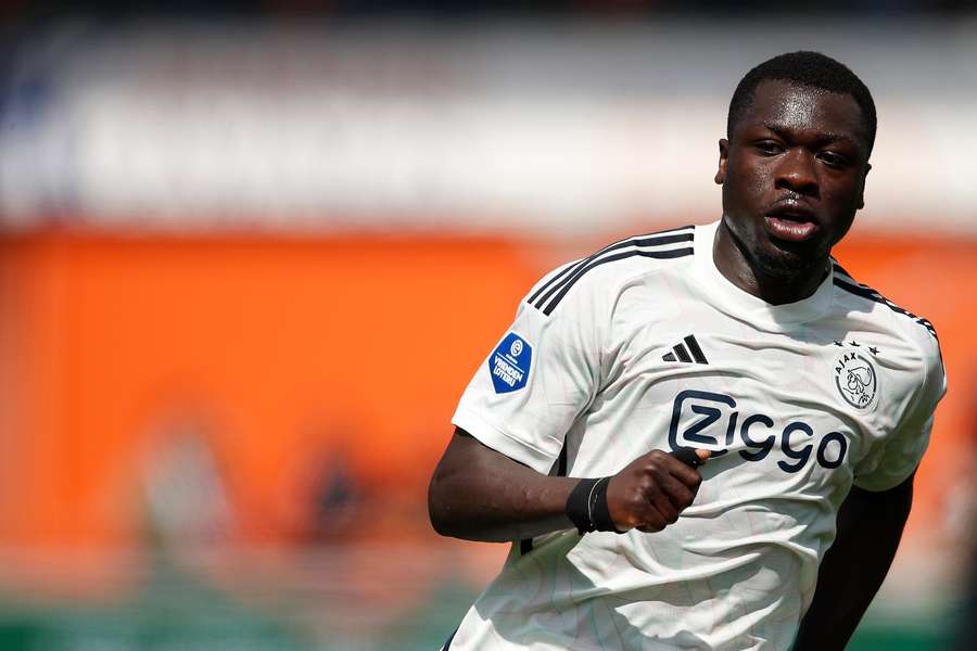 Brian Brobbey reist met Ajax mee naar Griekenland