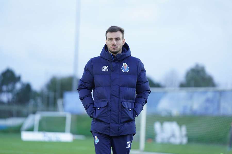 Martín Anselmi deixa o FC Porto com 21 jogos, 10 vitórias, seis empates e cinco derrotas