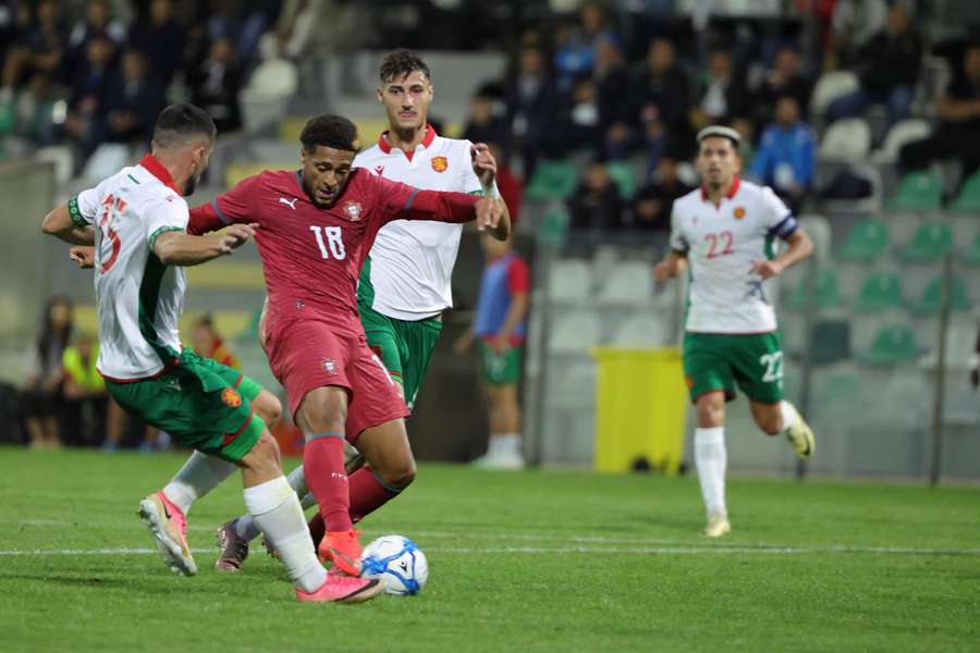 Gustavo Varela marcou por Portugal Gustavo Varela marcou por Portugal