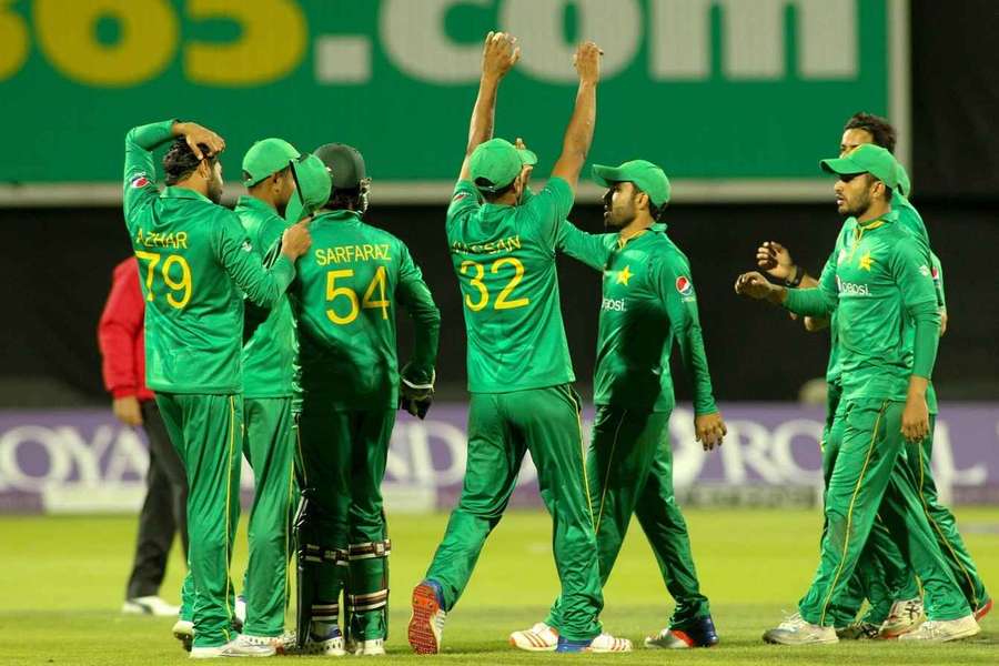 Pakistan celebrate a win against England in 2016