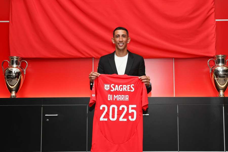 Di María continuă încă un sezon la Benfica