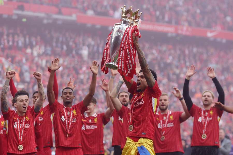 Liverpool's Luis Diaz with the Premier League trophy as the Reds are crowned champions for the 2024/25 season Liverpool's Luis Diaz with the Premier League trophy as the Reds are crowned champions for the 2024/25 season