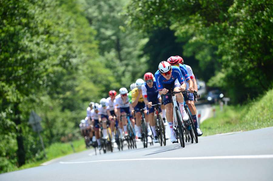 Cyklisté museli při sobotní etapě pokořit 131 km.