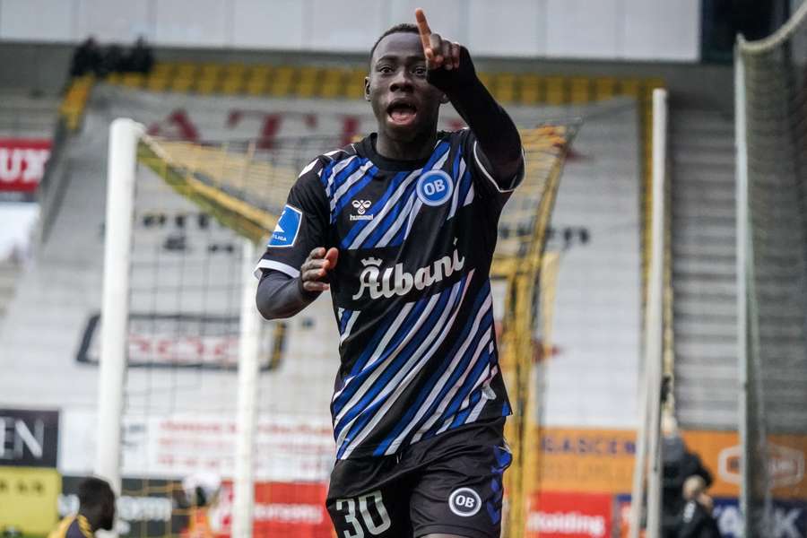 Yankuba Minteh (30) fra OB set i 3F Superliga-kampen mellem AC Horsens og OB på Nordstern Arena i Horsens, d. 13/11 2022.