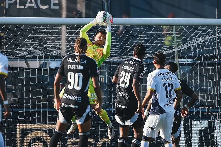 Daniel Azevedo vai continuar nos gansos