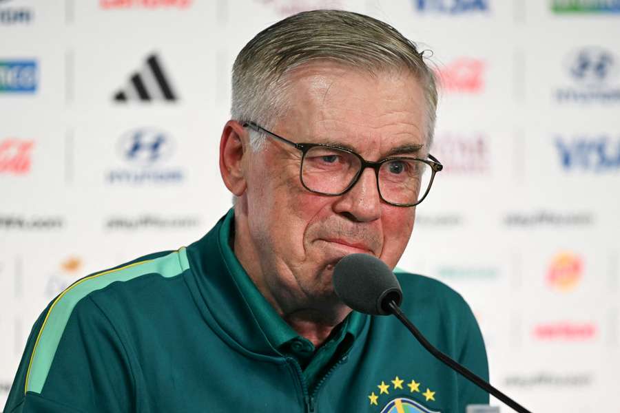 Ancelotti durante entrevista coletiva na véspera da estreia da Seleção Brasileira
