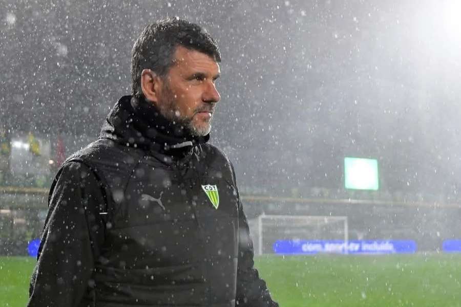 Bacci teve uma passagem difícil pelo Tondela Bacci teve uma passagem difícil pelo Tondela