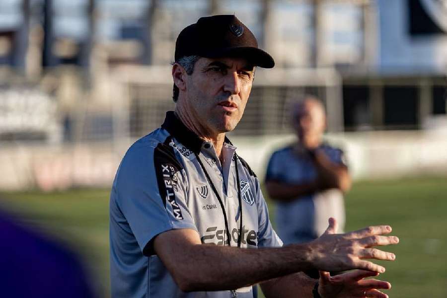 Léo Condé tem feito bom trabalho à frente do Ceará