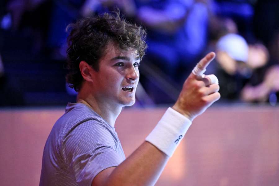 O jovem brasileiro joga o último Masters da temporada O jovem brasileiro joga o último Masters da temporada