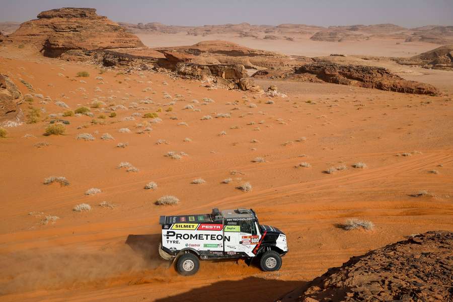 Martin Macík vládne kategorii kamionů.