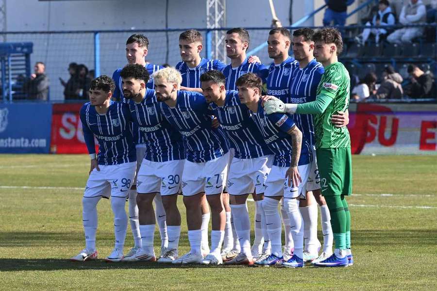 Farul Constanța a pierdut partida amicală disputată împotriva bulgarilor de la Cherno More Varna Farul Constanța a pierdut partida amicală disputată împotriva bulgarilor de la Cherno More Varna