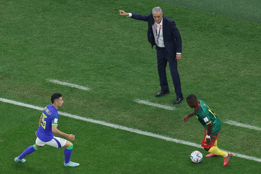Tite își asumă responsabilitatea după înfrângerea în fața Camerunului
