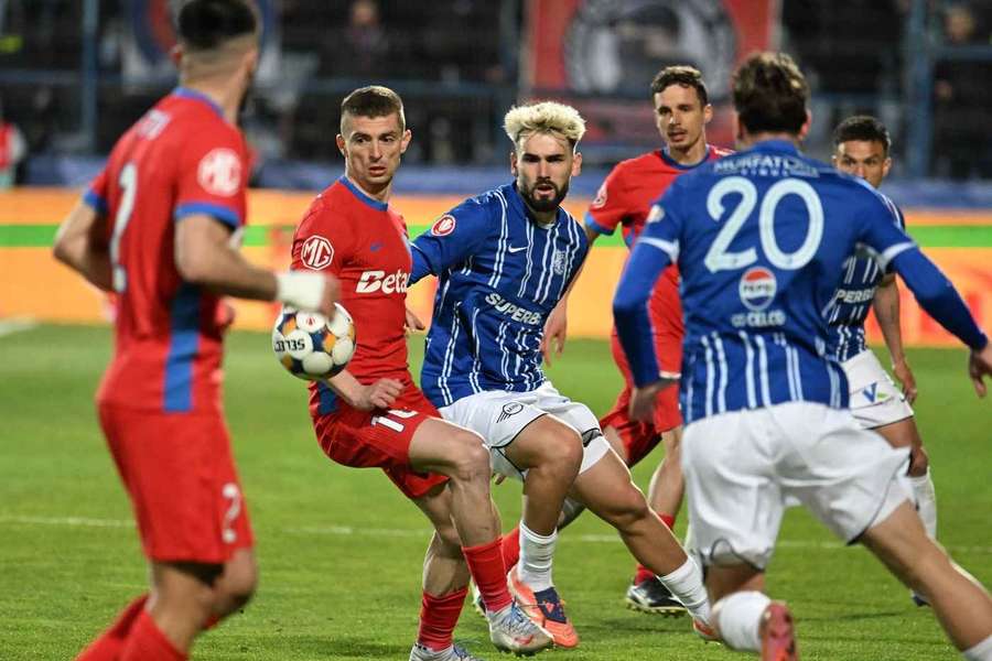 Situația lui Marius Baciu la FCSB după remiza cu Farul. ”E o problemă” Situația lui Marius Baciu la FCSB după remiza cu Farul. ”E o problemă”