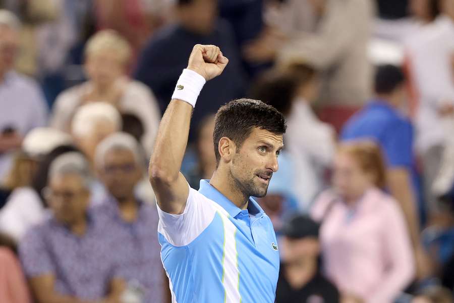 Djokovic spotka się w finale w Cincinnati ze Zverevem. Obaj spokojnie wygrali półfinały