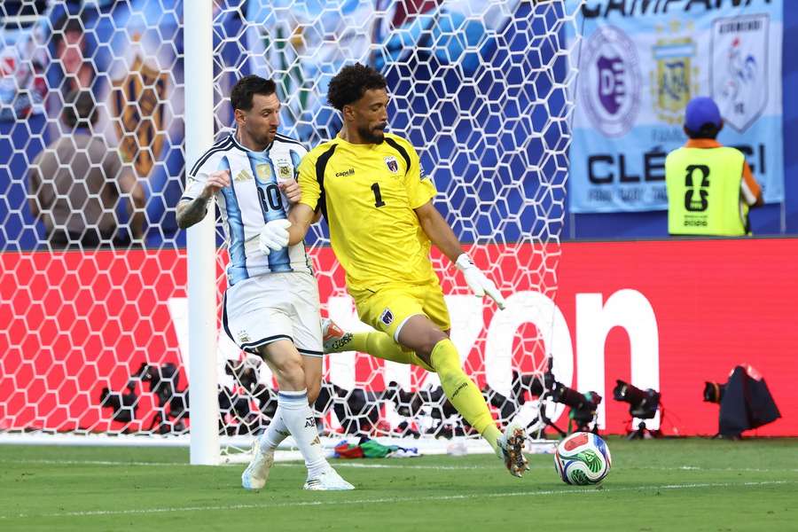 Vozinha și Leo Messi Vozinha și Leo Messi