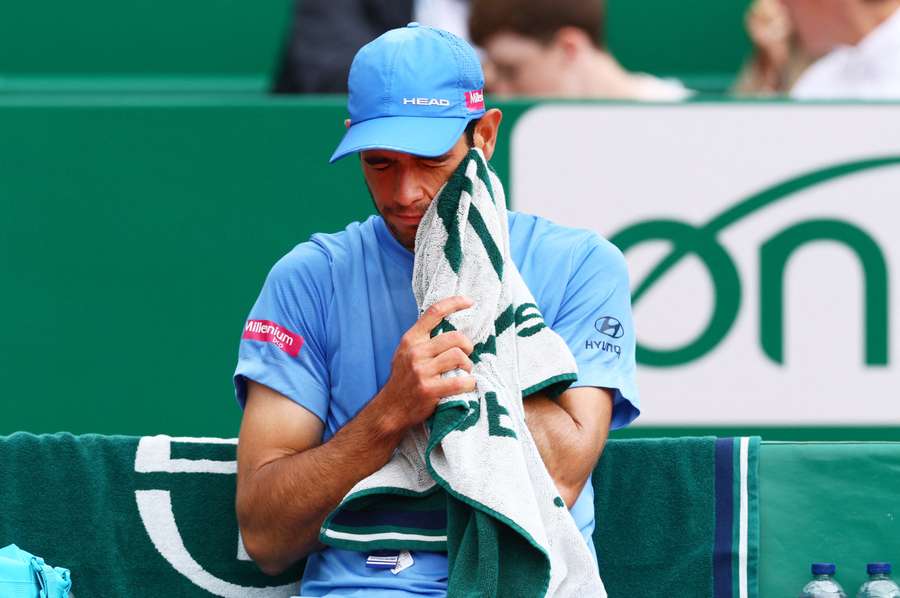 Nuno Borges afastado em Monte Carlo