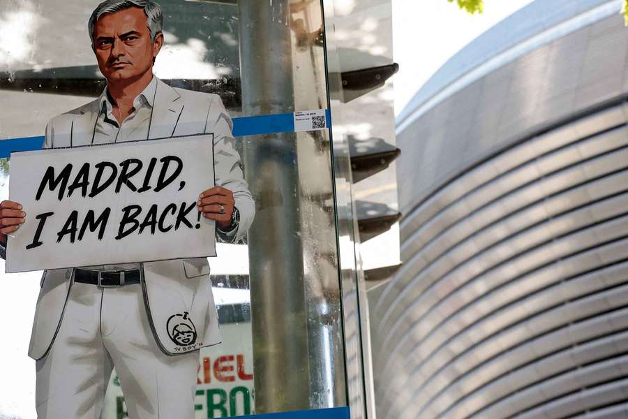 Mourinho está de vuelta en el Bernabéu para entrenar al Real Madrid Mourinho está de vuelta en el Bernabéu para entrenar al Real Madrid