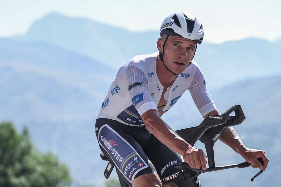 Remco Evenepoel desistiu durante 14.ª etapa do Tour