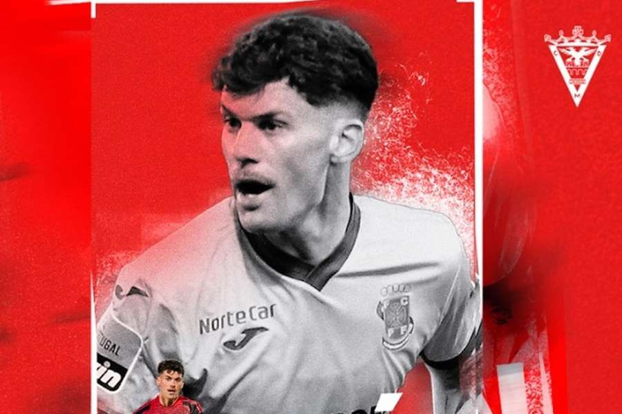 Adrián Butzke regressa a Espanha