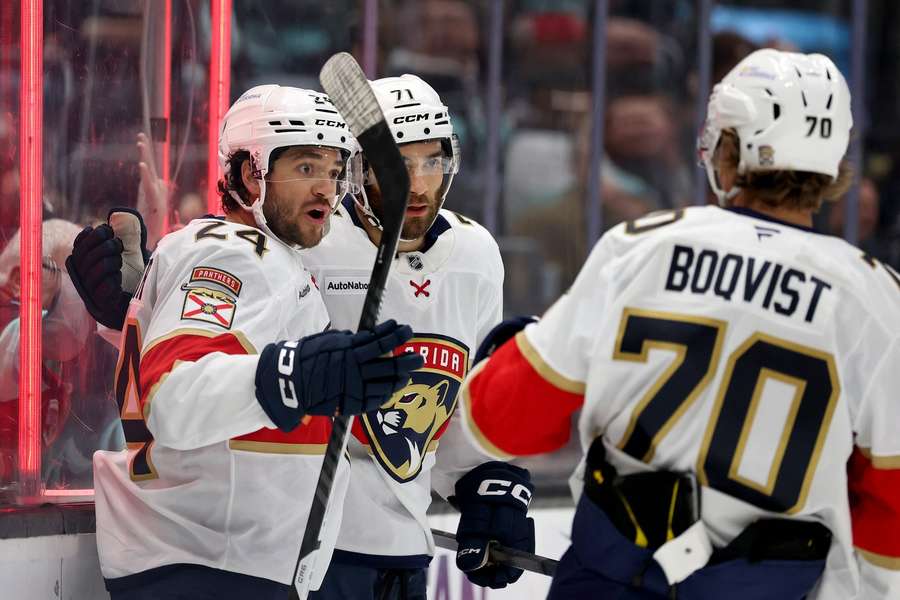 Bez dogrywek i karnych w niedzielnych meczach NHL. Porażka Floridy Panthers