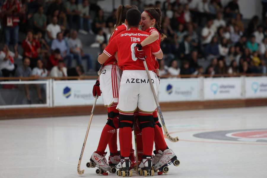 Benfica e Sporting disputam final da Elite Cup de hóquei em patins