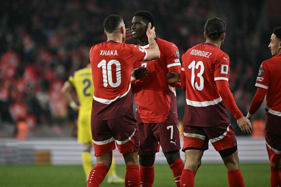 Granit Xhaka a Breel Embolo se mohou vrátit do reprezentace. Granit Xhaka a Breel Embolo se mohou vrátit do reprezentace.