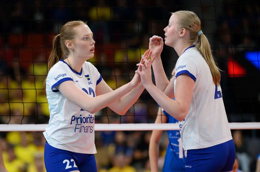 Martha Edlund and Malin Hallin celebrate a Swedish point vs Slovakia Martha Edlund and Malin Hallin celebrate a Swedish point vs Slovakia