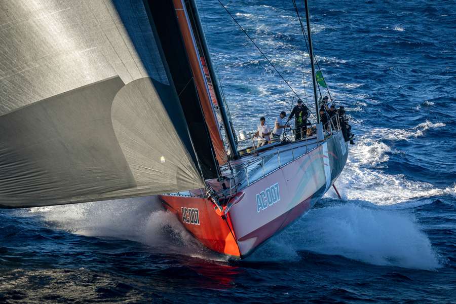 Comanche set the race record in 2017 under a different skipper