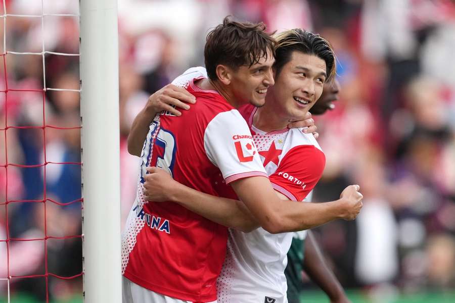 Mojmír Chytil a Daiki Hašioka nechybí v základní sestavě Slavie v utkání v Liberci.