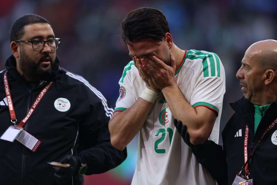 Ramy Bensebaini, Algeria