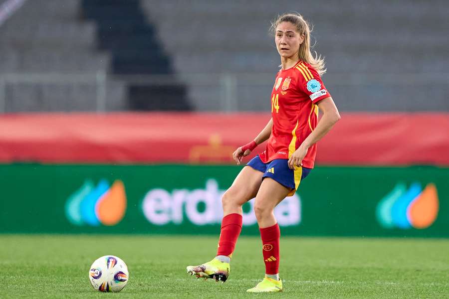 Laia Aleixandri, en un partido de España.