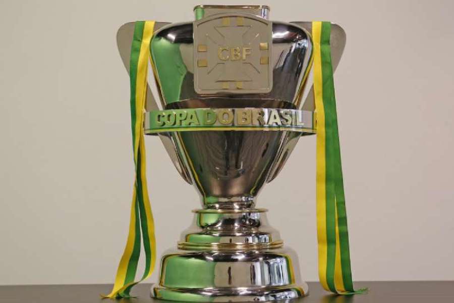 A tão desejada taça da Copa do Brasil 