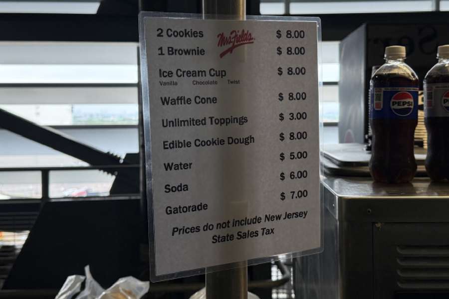 O preço do sorvete e de outros produtos mais doces no MetLife Stadium O preço do sorvete e de outros produtos mais doces no MetLife Stadium