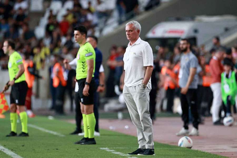 José Mourinho, entrenador del Fenerbahçe