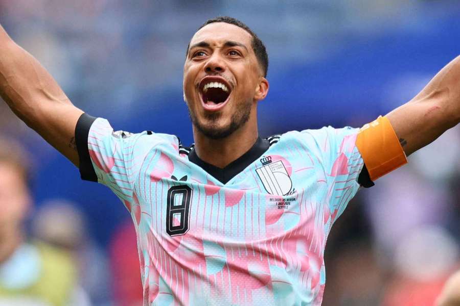 Tielemans fez o gol mais tardio da história da Copa em Bélgica 3x2 Senegal Tielemans fez o gol mais tardio da história da Copa em Bélgica 3x2 Senegal