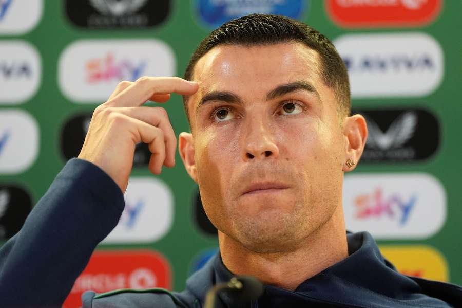 Cristiano Ronaldo Cristiano Ronaldo