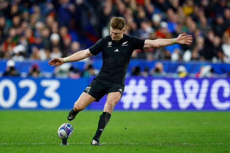 New Zealand's Jordie Barrett takes a penalty in the World Cup final