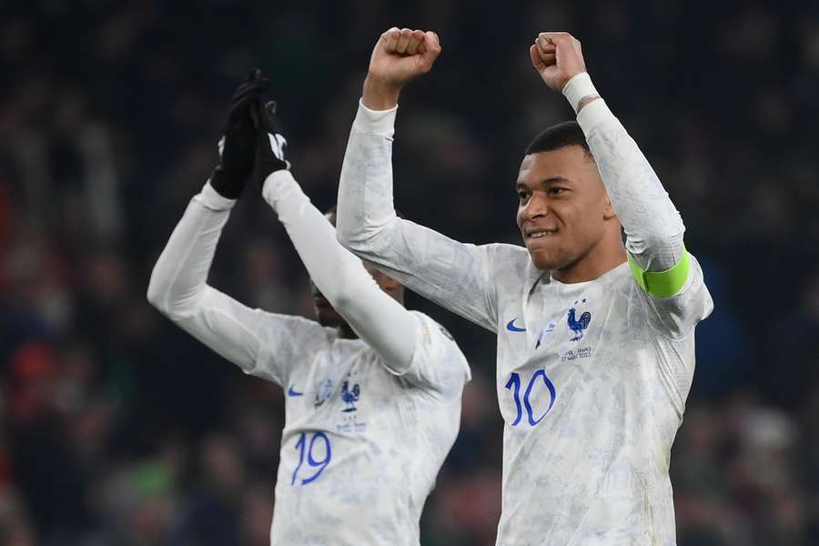 Salário mensal de Mbappé é de 6 milhões de euros