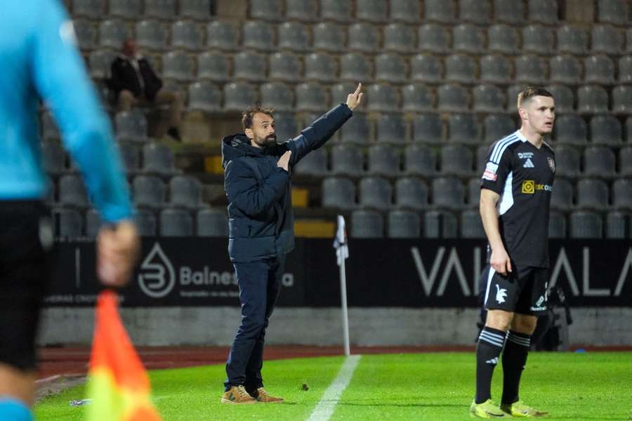Hugo Oliveira, treinador do Famalicão