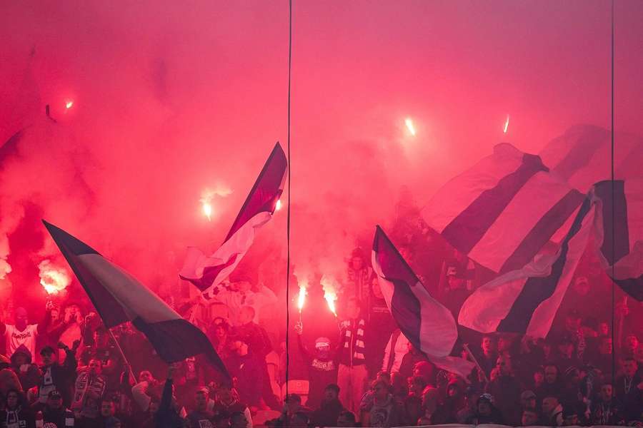 Kibice Lecha podczas meczu z Cracovią w 2024 roku