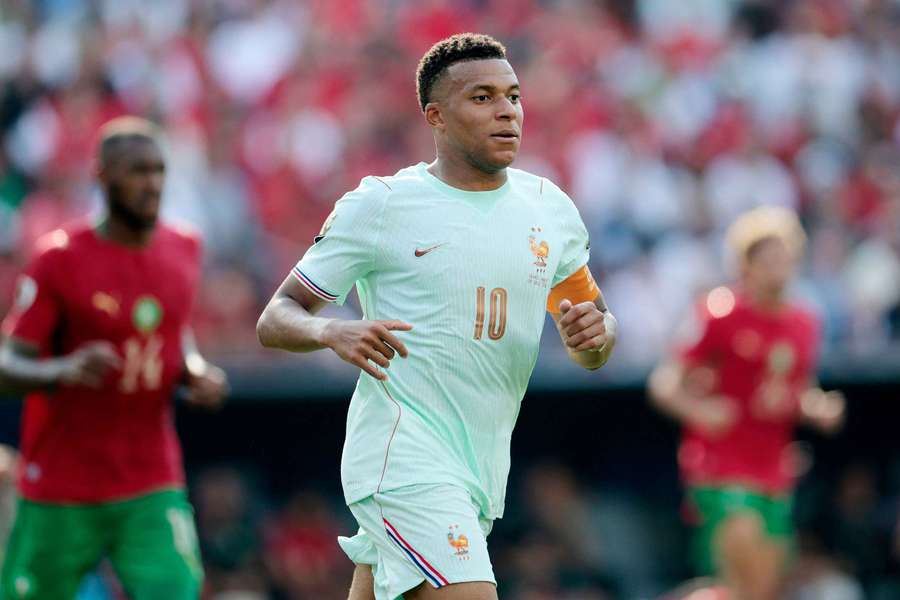 Mbappé é o artilheiro histórico em jogos a eliminar de Mundiais Mbappé é o artilheiro histórico em jogos a eliminar de Mundiais