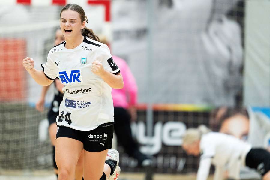 Alberte Ebler viste stort talent i sin allerførste sæson som senior, hvor hun scorede 14 mål i 18 kampe for Skanderborg Håndbold.