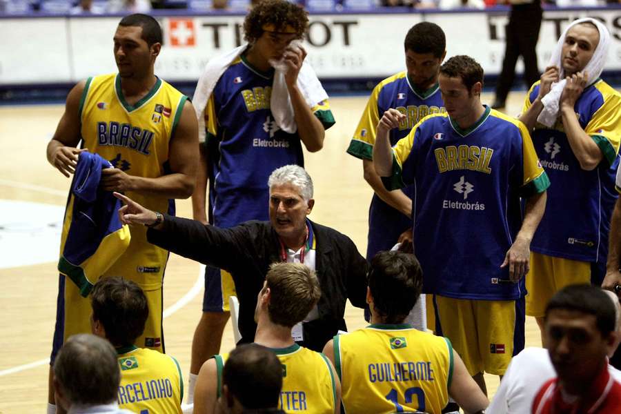 Monsalve dirigiu o Brasil de 2008 a 2010