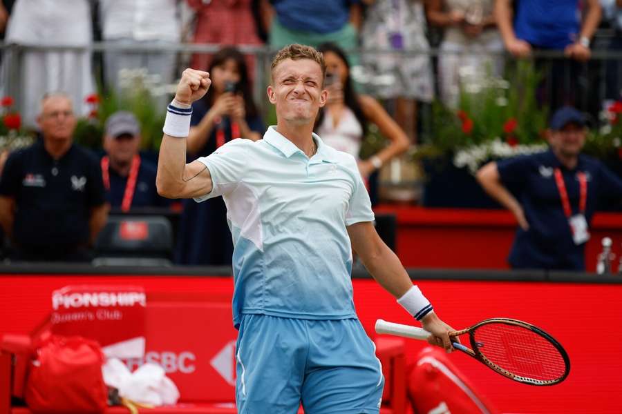 Turniej ATP w Londynie - Alcaraz i Lehecka zmierzą się w finale