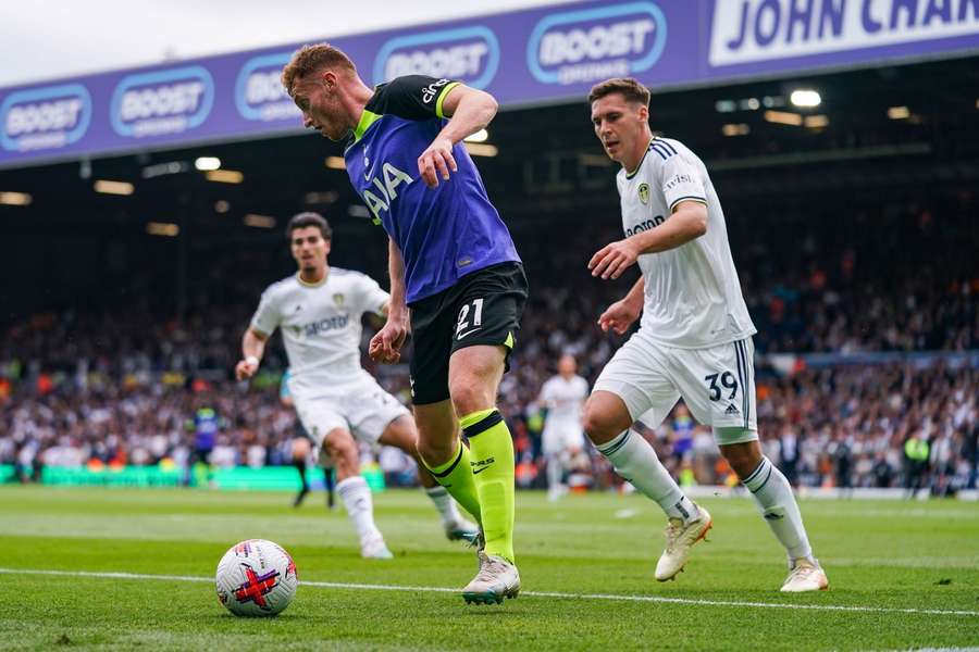 Tottenham signer Dejan Kulusevski på permanent aftale Tottenham signer Dejan Kulusevski på permanent aftale