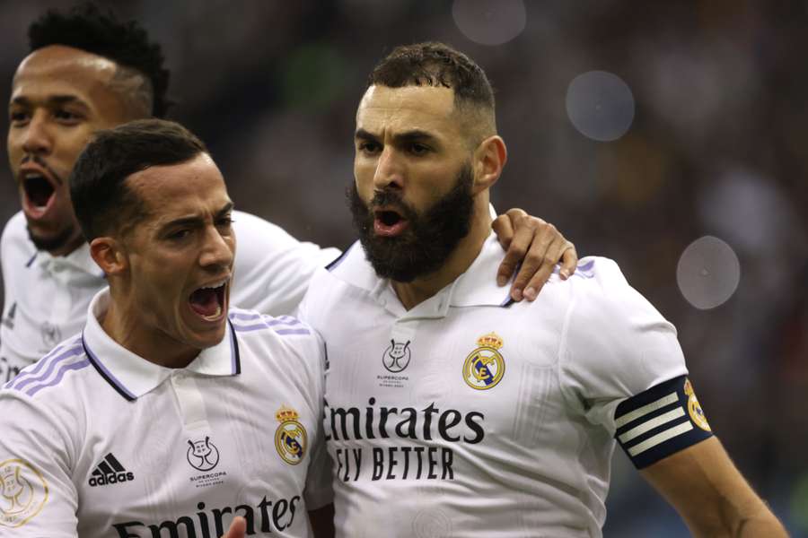 Real Madrid vence Valencia nos pênaltis e vai à final da Supercopa da Espanha